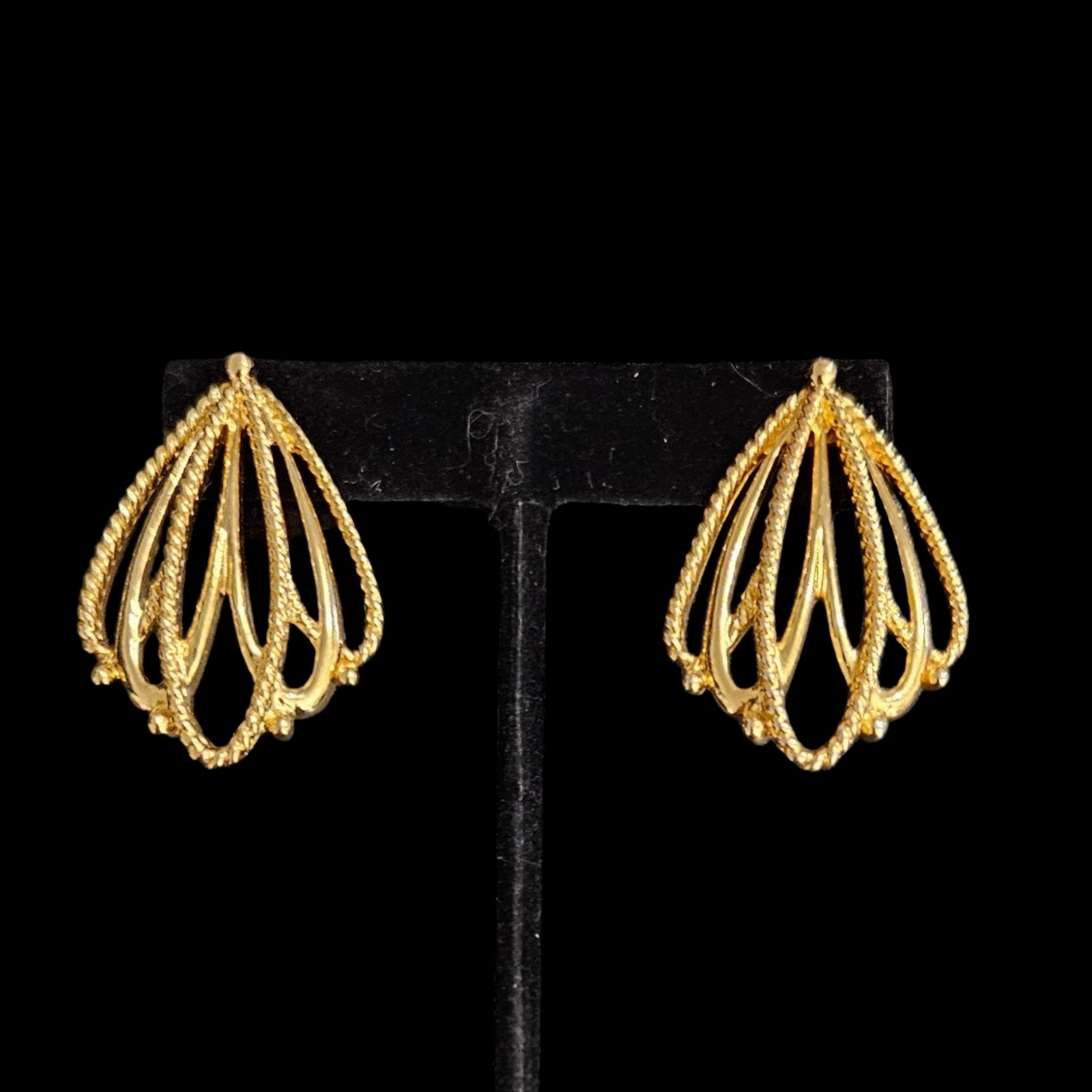 Vintage Gold Tone Openwork Filigree Teardrop Statement Stud Earrings 30mm